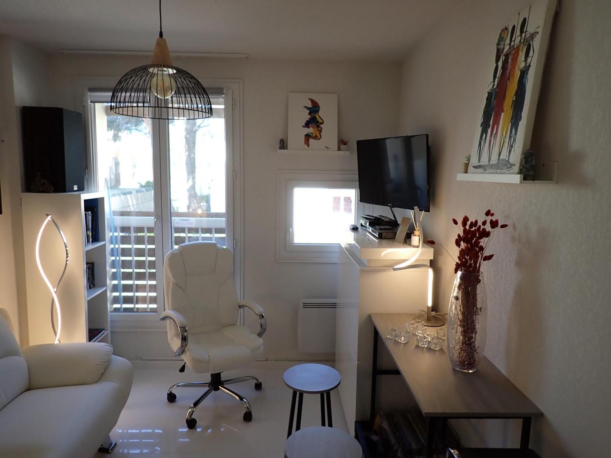 Suite 1 Chambre, 1 Sejour, Climatise, Piscines, 400M De La Mer Ла Лонд-ле-Мор Екстериор снимка